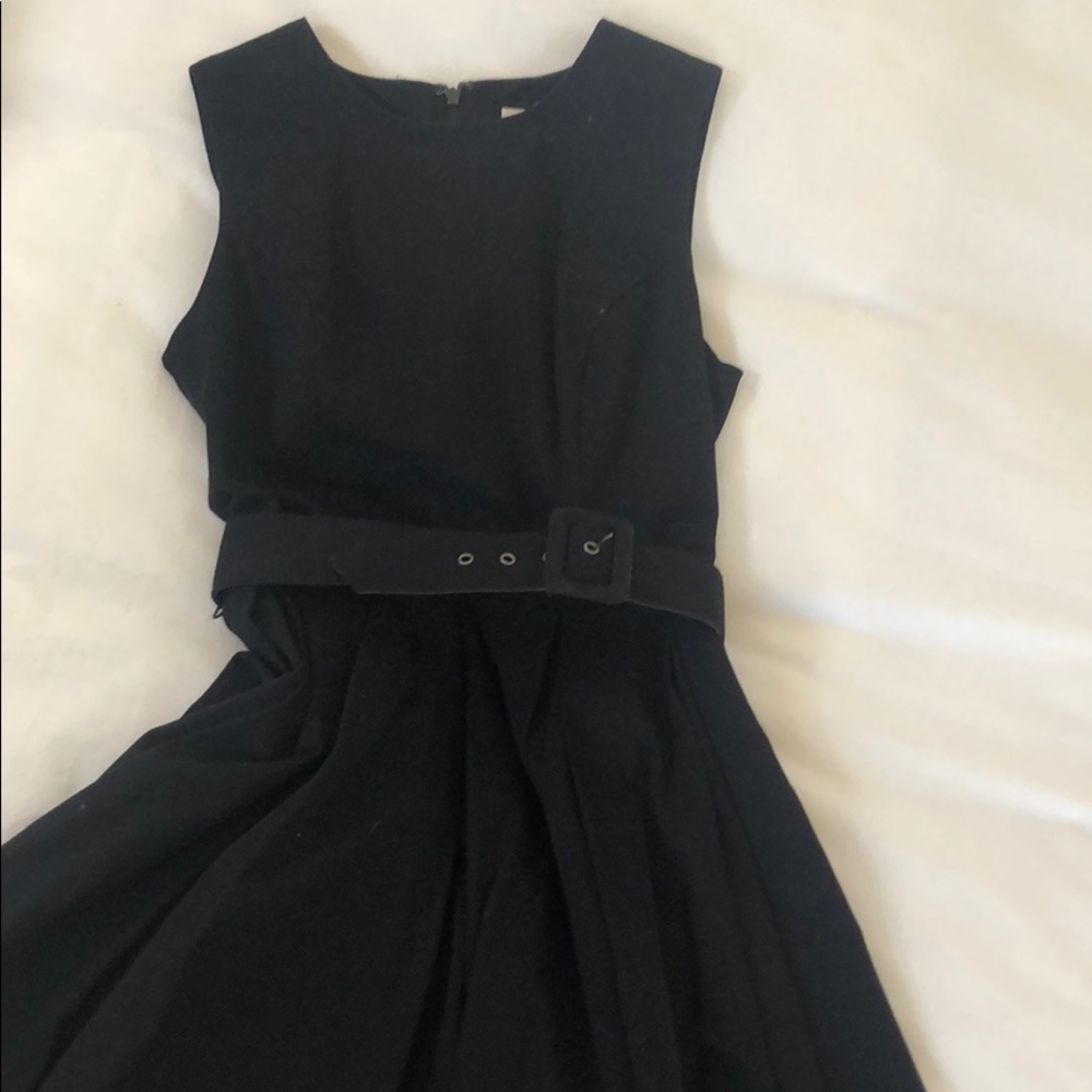 BB DAKOTA Black dress w/belt.